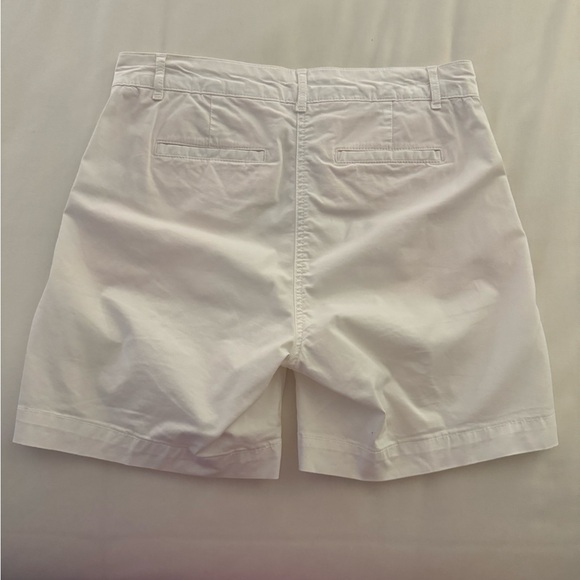 Boden shorts size 6 - Picture 2 of 3